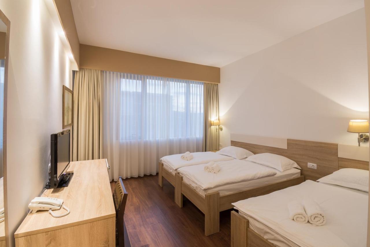 栎树酒店 Međugorje 外观 照片