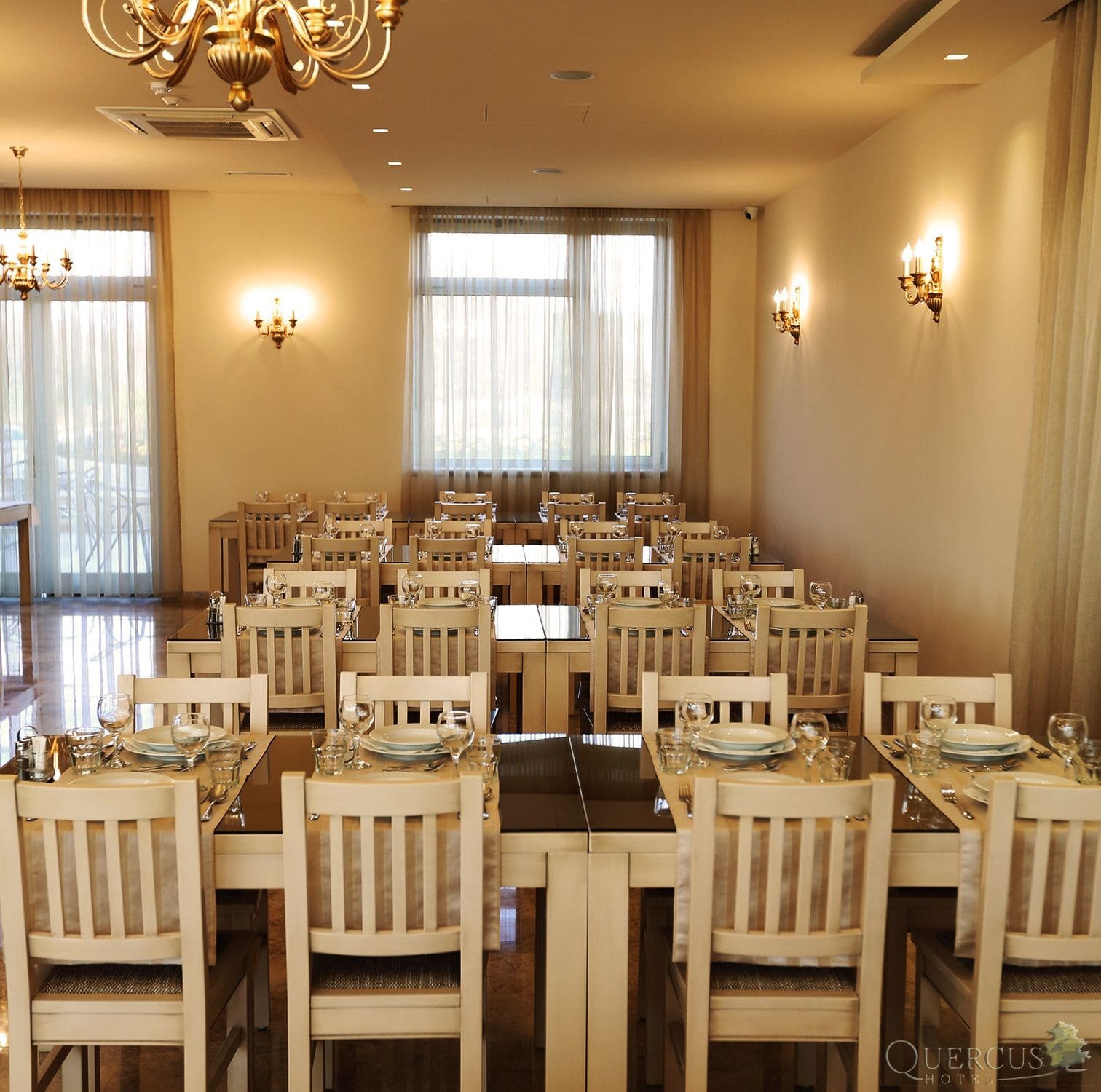 栎树酒店 Međugorje 外观 照片
